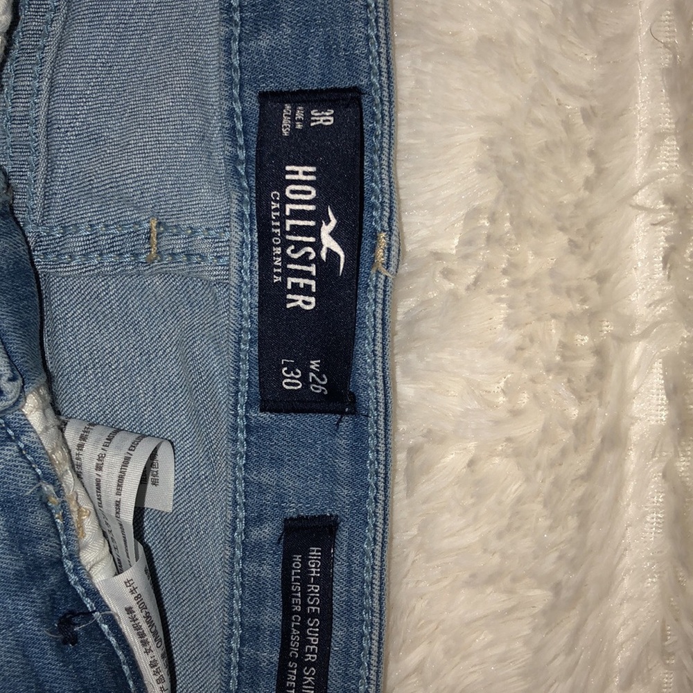 Hollister Jeans